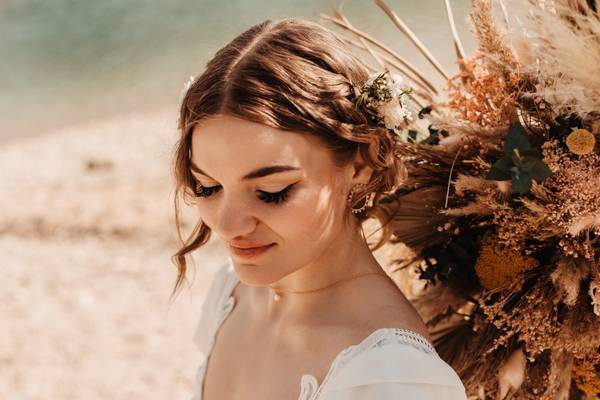 Shooting d'inspiration mariage bohème à la plage en Franche-Comté, Besançon, TAILS PHOTOGRAPHIE